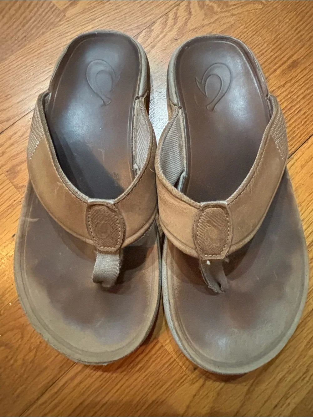 OluKai Brown Men's Leather Flip Flop Sandals